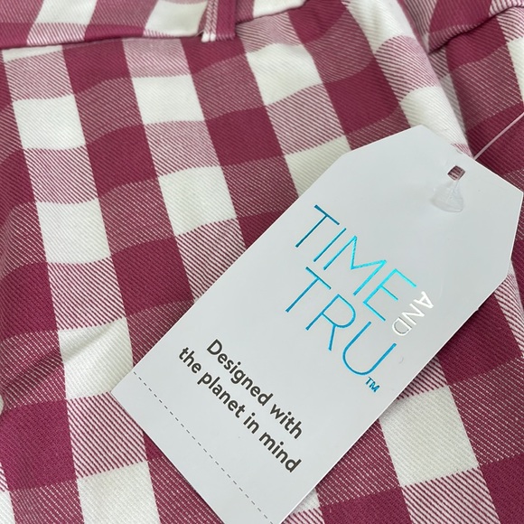 NWT Pull-On Capri Pants for Women from Time and Tru - Picture 6 of 7